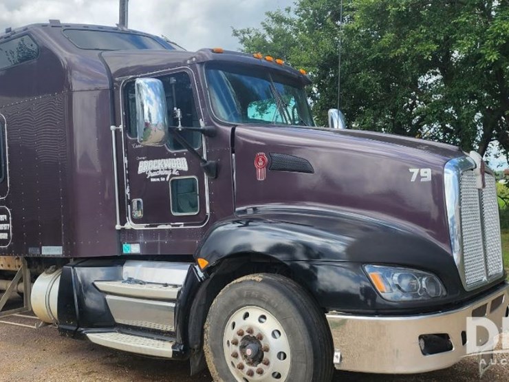 2008-kenworth-t660-image-5