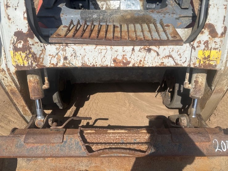takeuchi-tl230-image-18