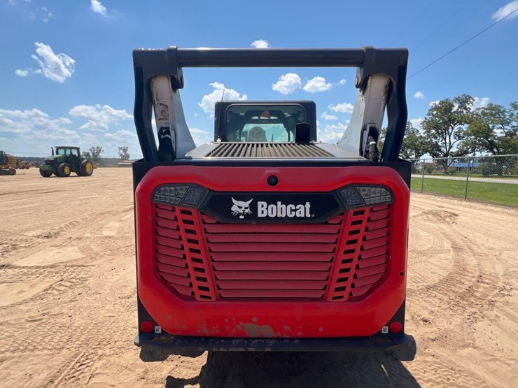 2022-bobcat-t76-image-3