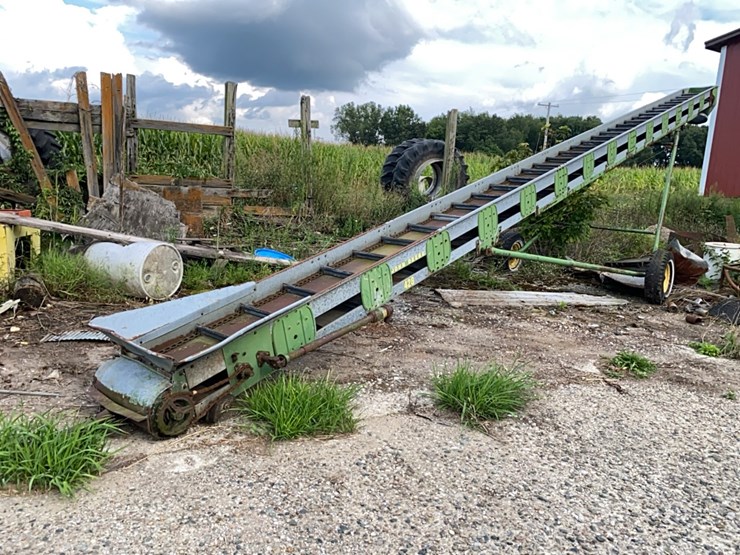john-deere-428-image-1