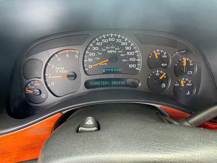 2003-chevrolet-silverado-2500-image-66