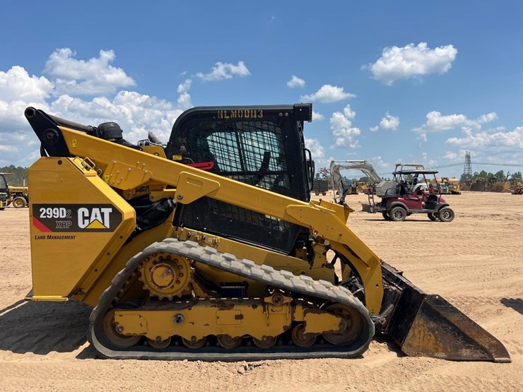 2019-caterpillar-299d2-xhp-image-5