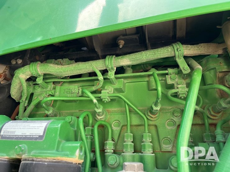 2014-john-deere-r4038-image-32