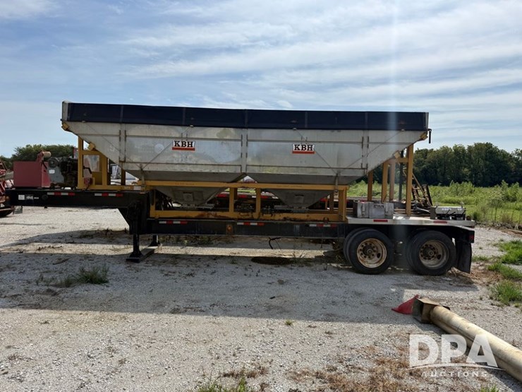 2009-kbh-dry-tender-trailer-(pz13856,-unit-19826)-image-1