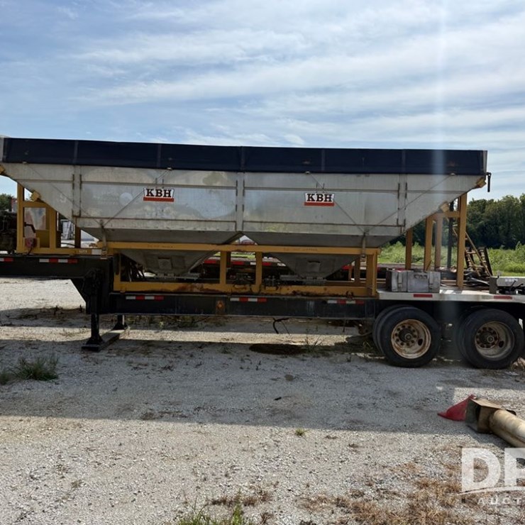 2009 KBH Dry Tender Trailer (PZ13856, Unit 19826)