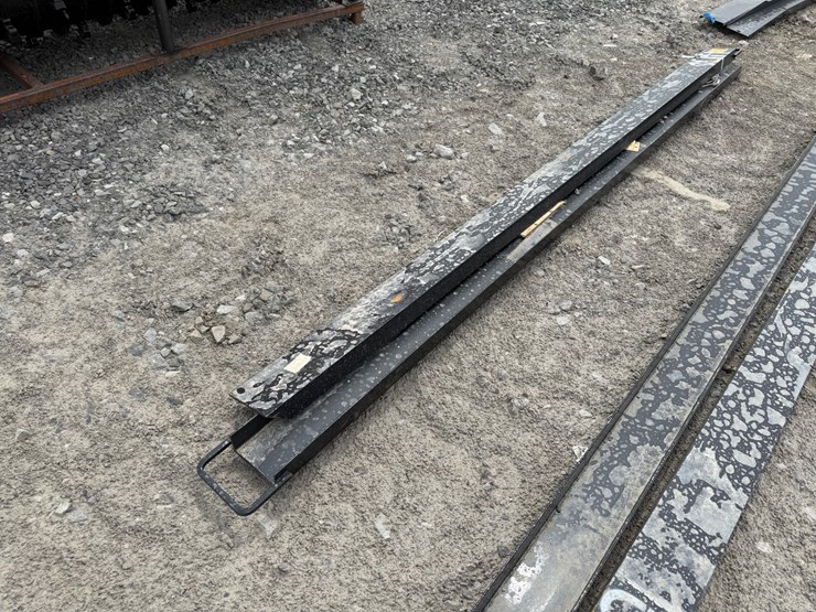 #2000-•-#26469-•-unused-visec-forklift-extension-rod-image-3