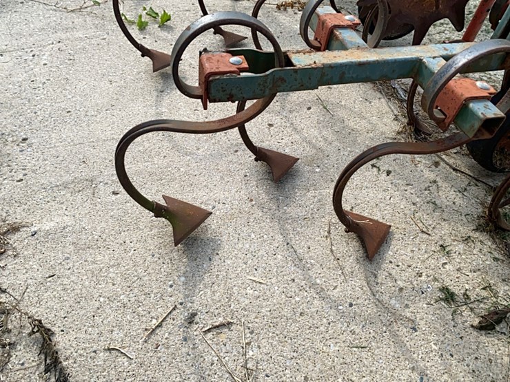 brillion-cultivator-image-4