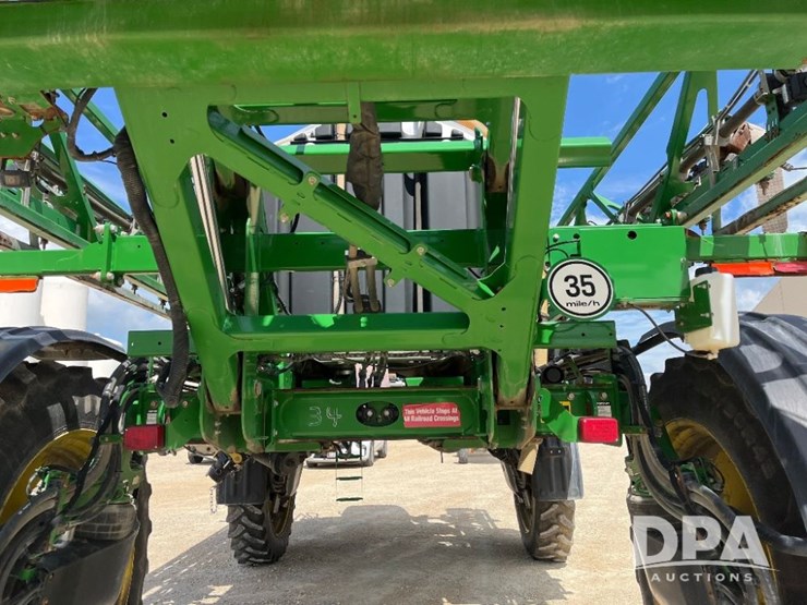 2014-john-deere-r4038-image-49