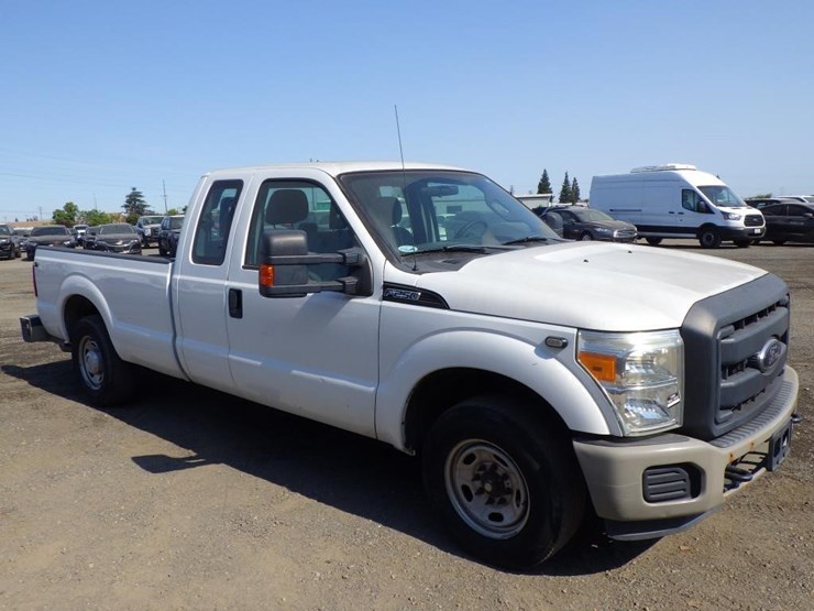 2012-ford-f250-image-3