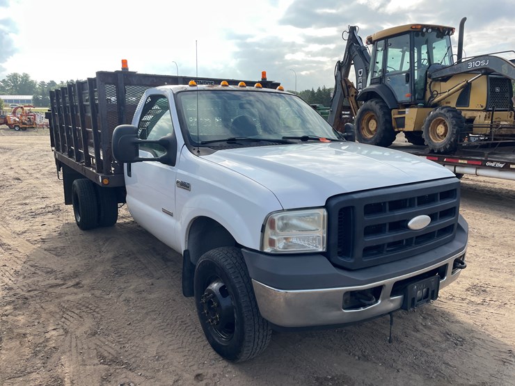 2006-ford-f350-image-4