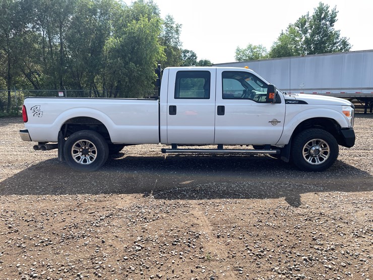 #2135-•-2015-ford-f350-pickup-truck-(has-mn-title)-image-6