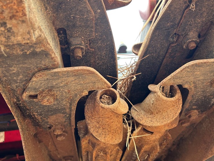 2008-case-ih-2412-image-26