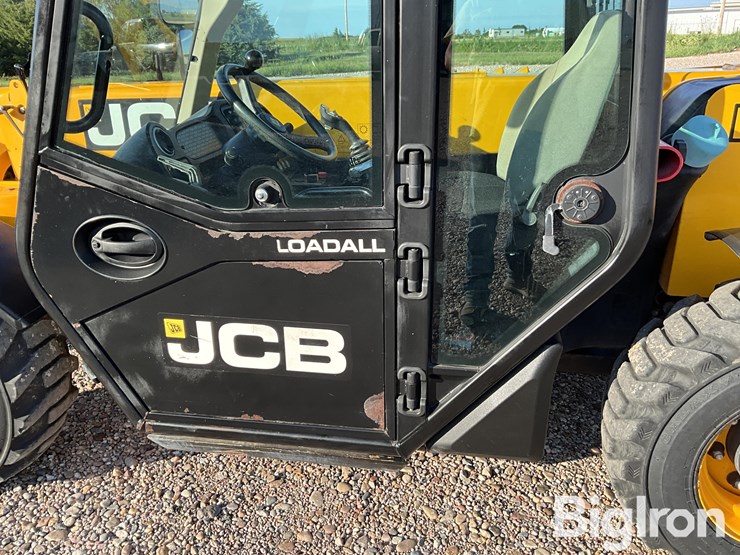 2017-jcb-525-60-image-18