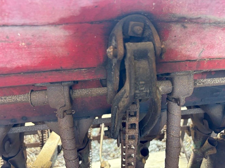 superior-7ft-grain-drill-image-14