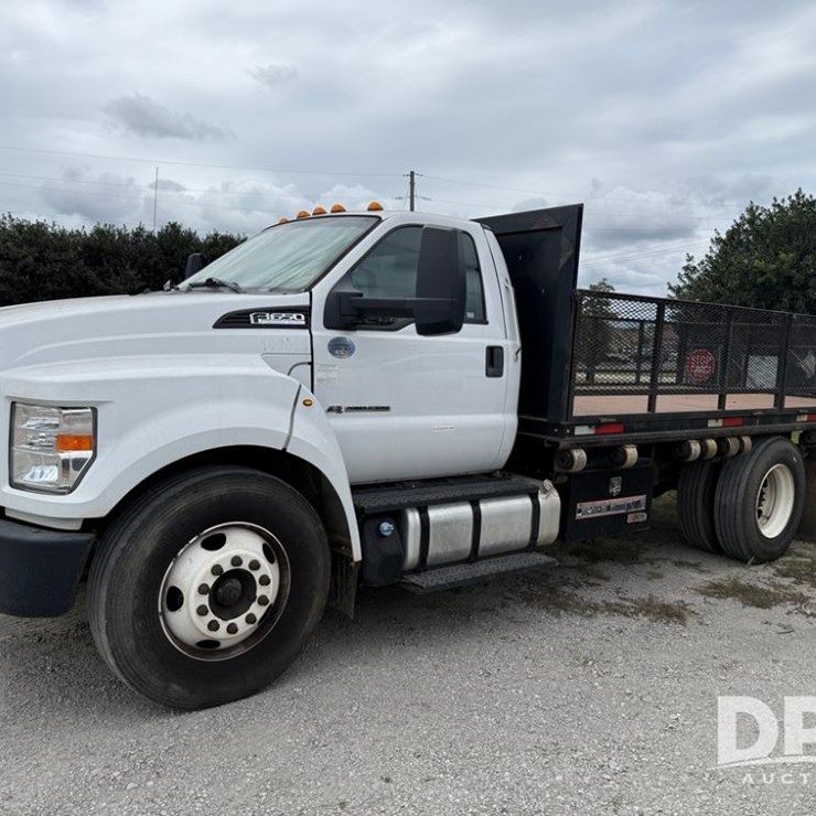 2018 FORD F650