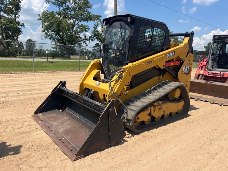 2022-caterpillar-259d3-image-8