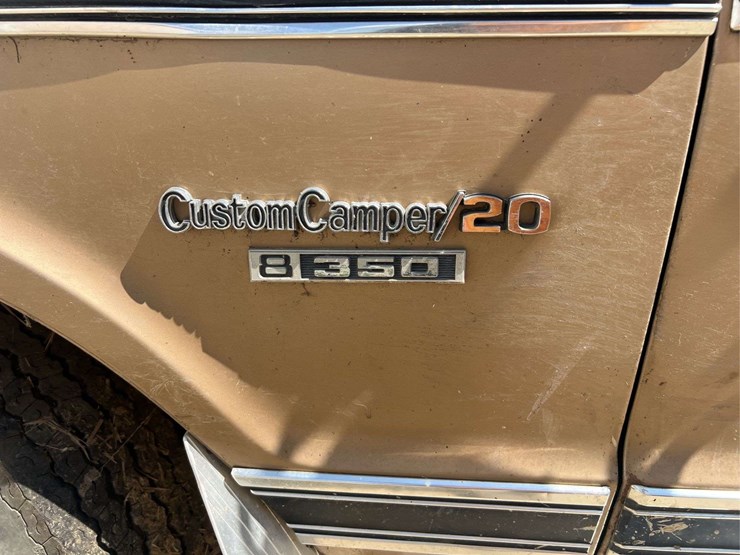 1969-chevy-c20-custom-camper-image-28
