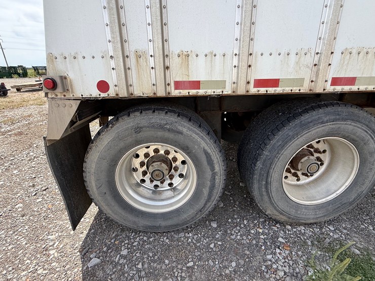 2011-merritt-42-image-24
