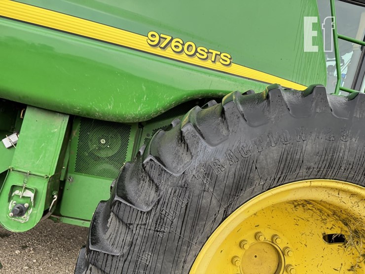 2006-john-deere-9760-sts-image-11