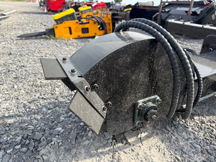 #2000-•-#26294-•-unused-giyi-skid-steer-stump-grinder-dszymj250763-image-6