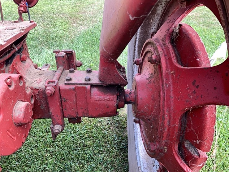 farmall-super-h-image-37