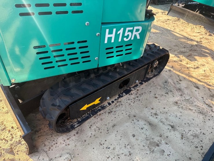 unused-cfg-h15r-excavator-image-7