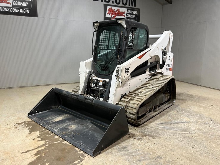 2021-bobcat-t770-image-2