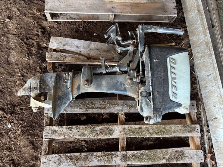 oliver-outboard-model-j-motor-image-1