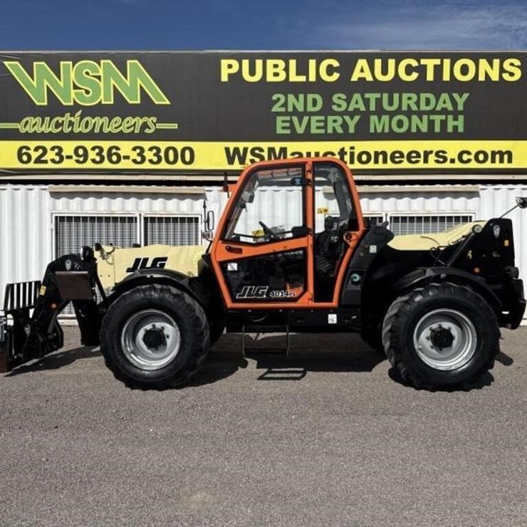 2015 JLG 4014PS