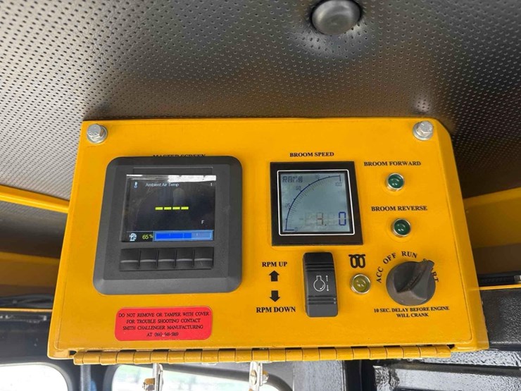 2021-smith-challenger-scm-400-sweeper-image-26