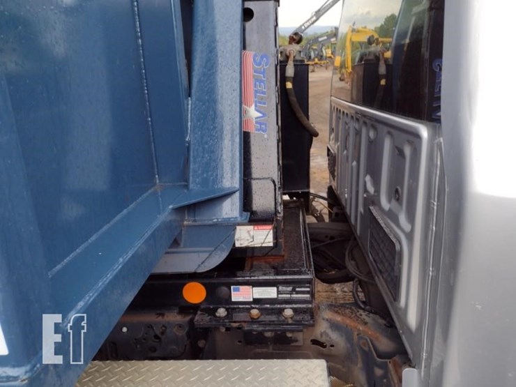 2019-ford-f550-image-24