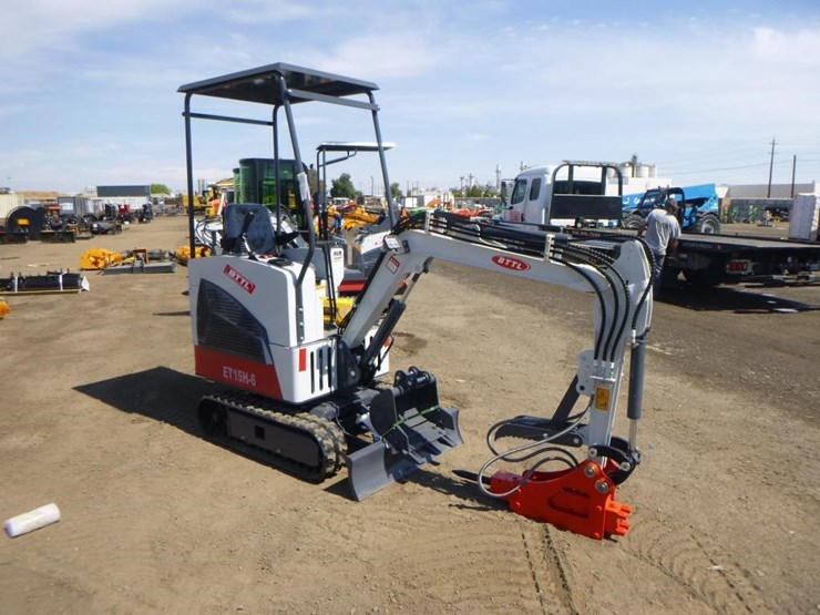 bttl-et15h-6-hydraulic-excavator-image-2