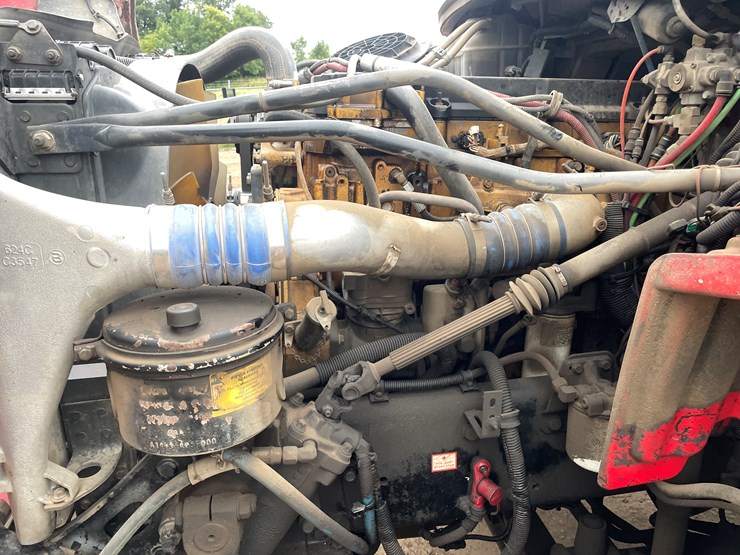 2005-caterpillar-c13-image-18