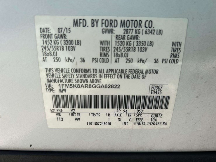 2016-ford-explorer-image-5
