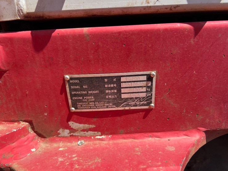 2018-takeuchi-tb290-image-27