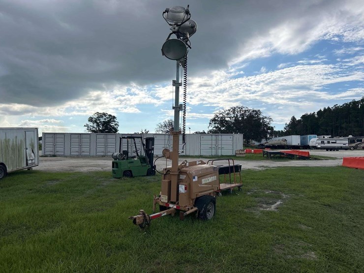 2016-atlas-v4-towable-light-tower-image-2