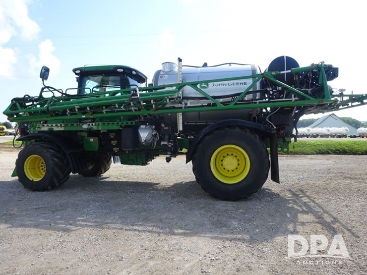 2019-john-deere-f4365-image-19