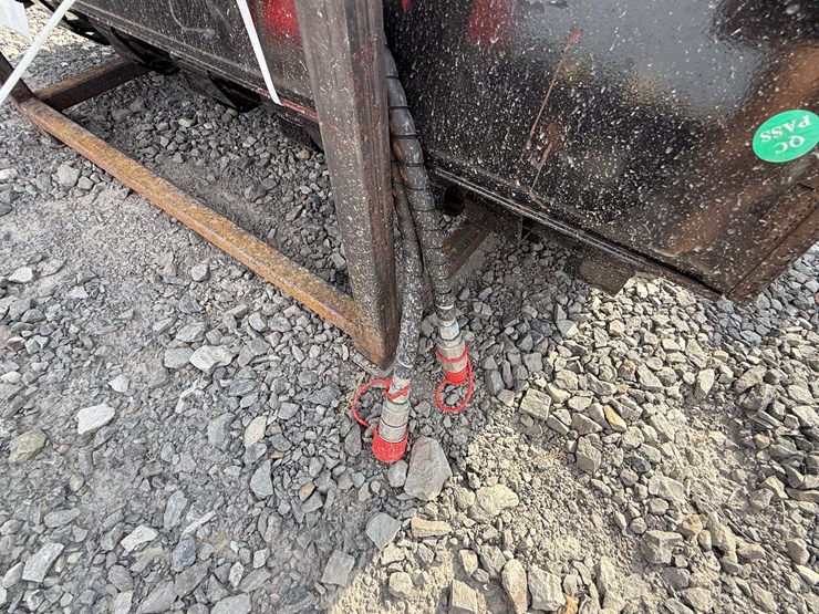 #2000-•-#26271-•-unused-giyi-70"-skid-steer-roller-dysl250786-image-8