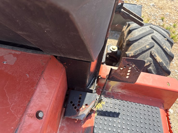 ditch-witch-rt40-image-29