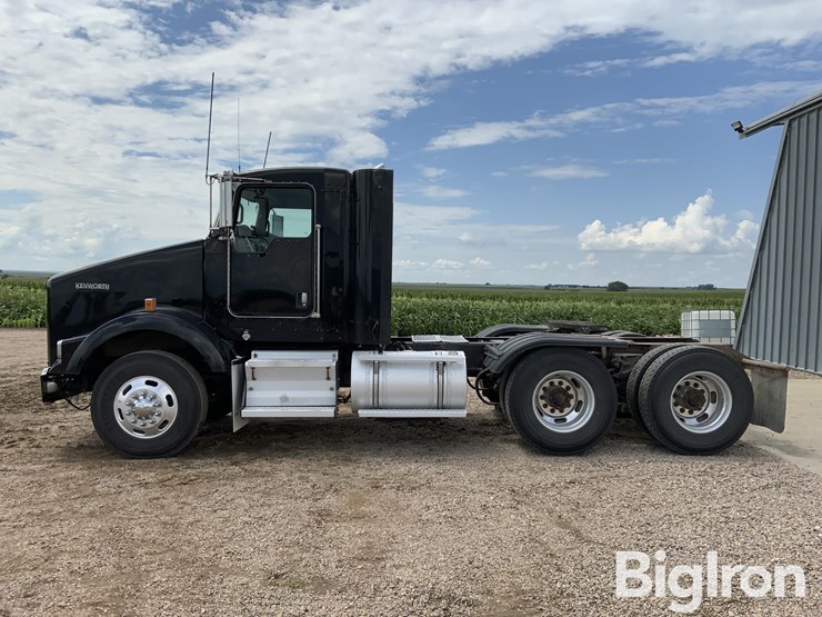 2008-kenworth-t800-image-8