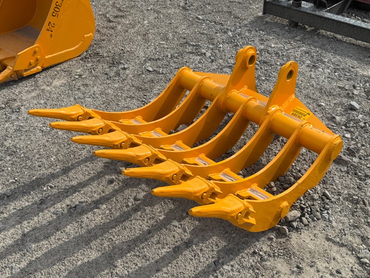 2000-caterpillar-305-image-1