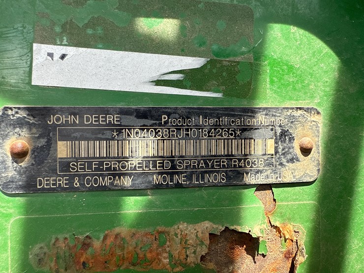 2018-john-deere-r4038-image-70