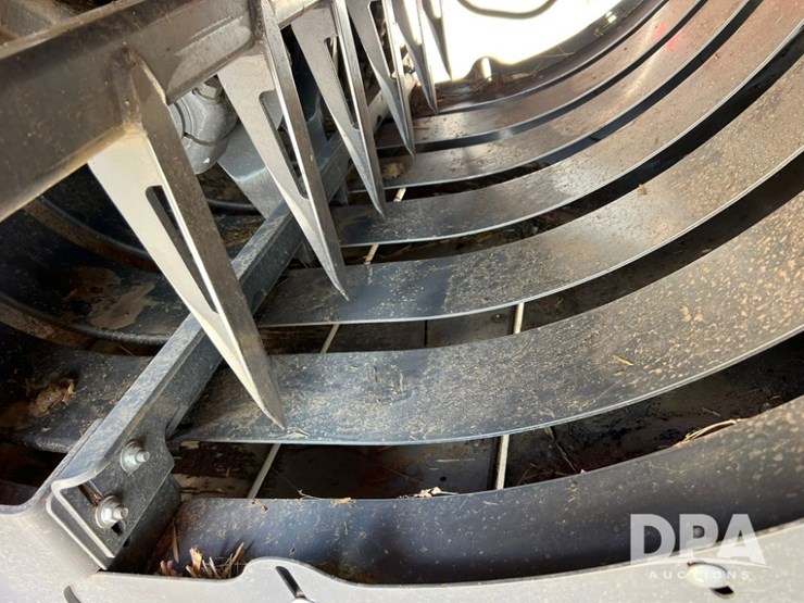 2017-massey-ferguson-2270-image-17