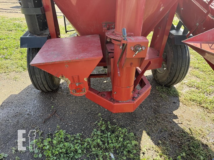 case-ih-1250-image-19
