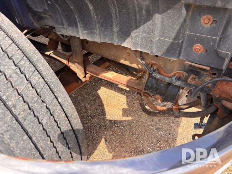 2006-international-durastar-4300-image-53