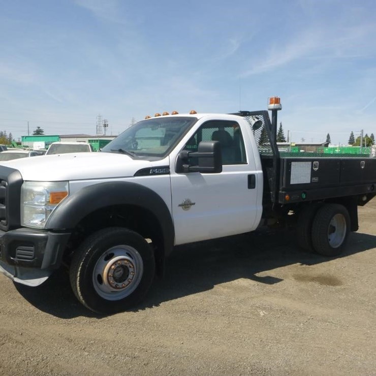 2012 FORD F550