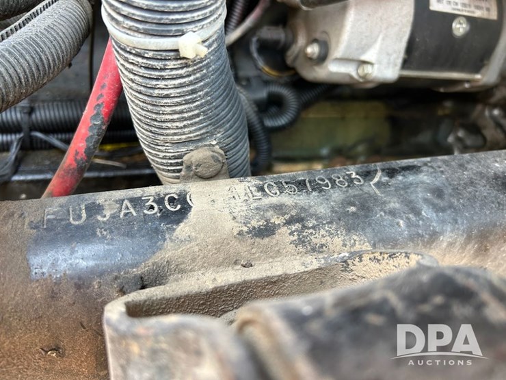 2001-freightliner-dry-tender-truck-(cp0656,-unit-28070)-image-41