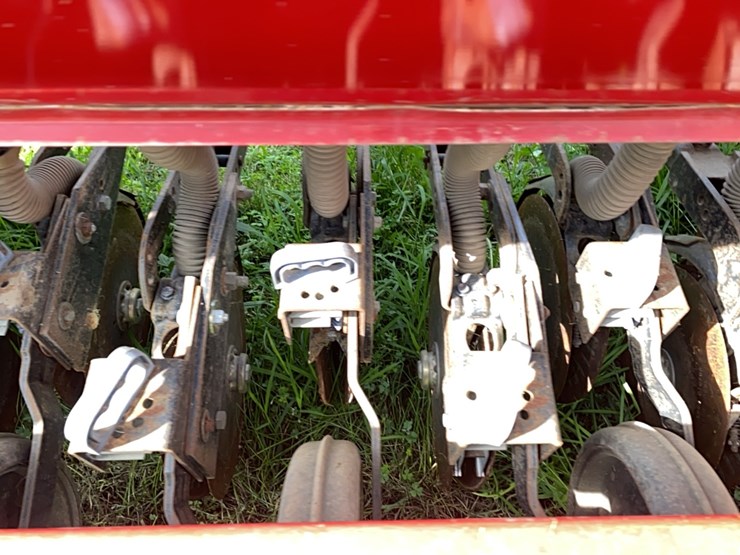 case-ih-5100-image-6