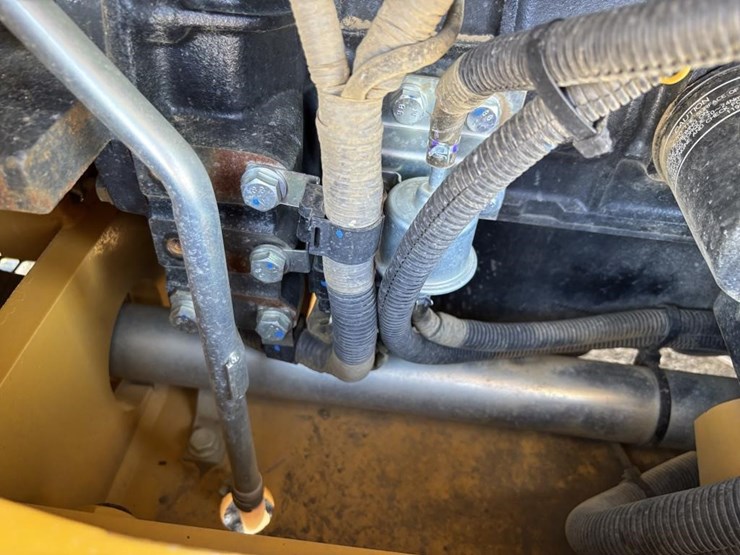 2023-deere-60g-image-52