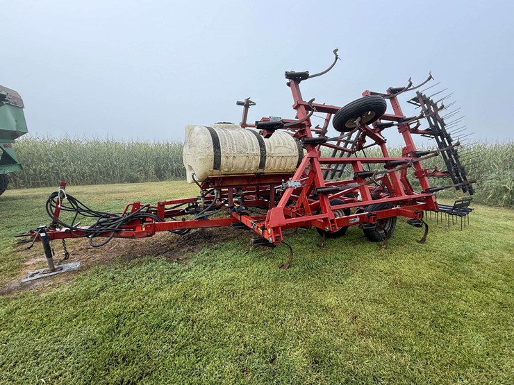 case-ih-4800-image-14